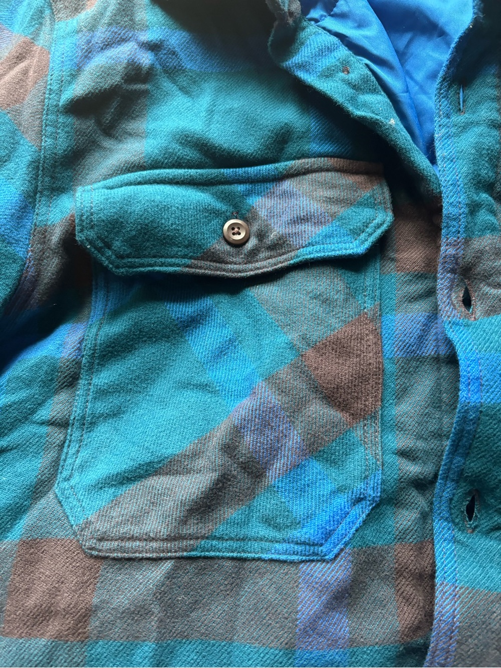 Patagonia Teal and Black Plaid Lightweight Shirt Jacket - Picture 4 of 9